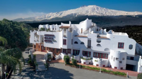 Отель Assinos Palace Hotel  Джардини Наксос